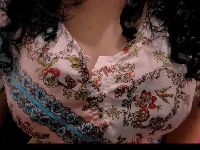 Live sex webcam photo for latinvalery #291320429