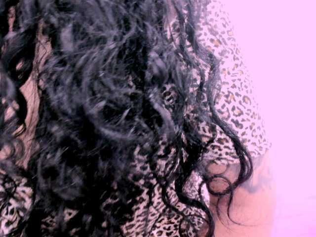 Live sex webcam photo for latinvalery #291998090