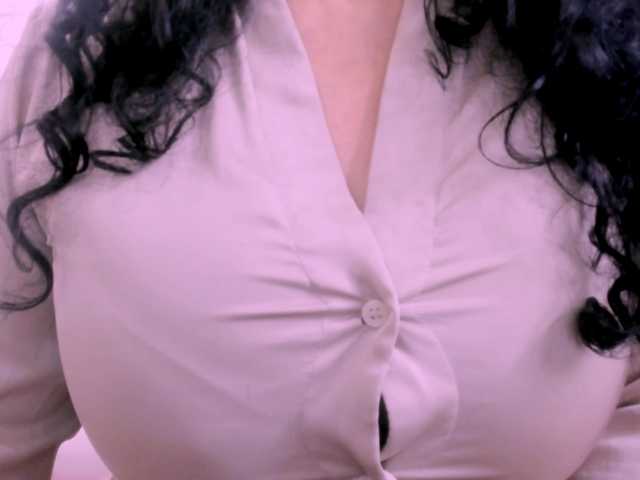 Live sex webcam photo for latinvalery #292048450