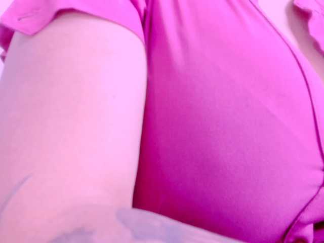 Live sex webcam photo for latinvalery #292241549