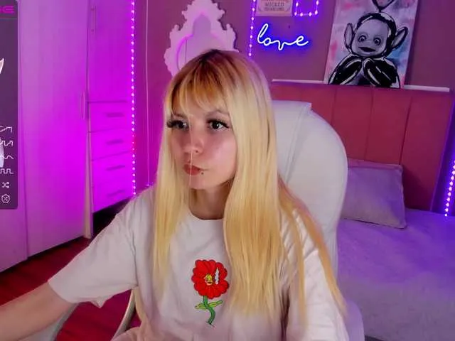 Live sex webcam photo for laukyubey #275433622