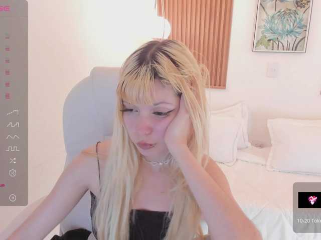 Live sex webcam photo for laukyubey #276793320