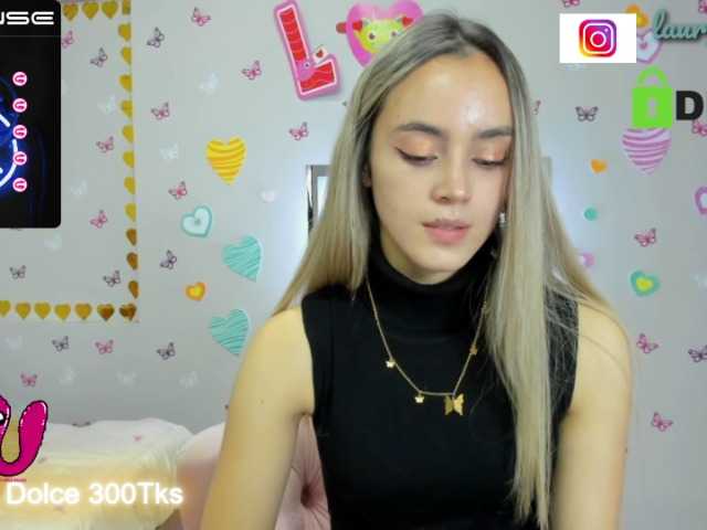 Live sex webcam photo for lauraa-lovee #273191744