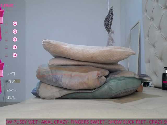 Live sex webcam photo for lauraaxVega #276746410