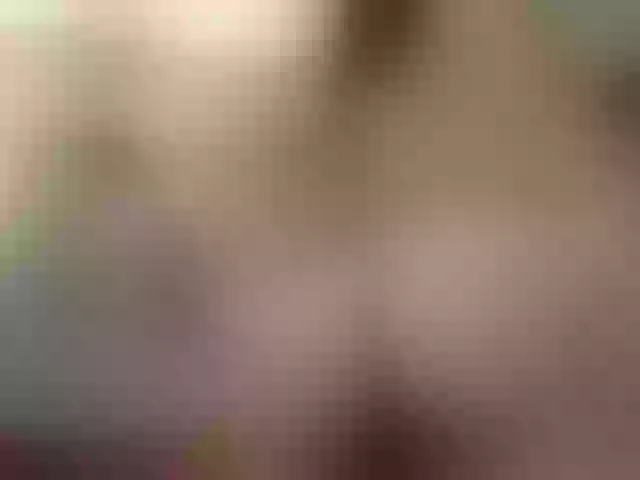 Live sex webcam photo for laurajones1 #277751269