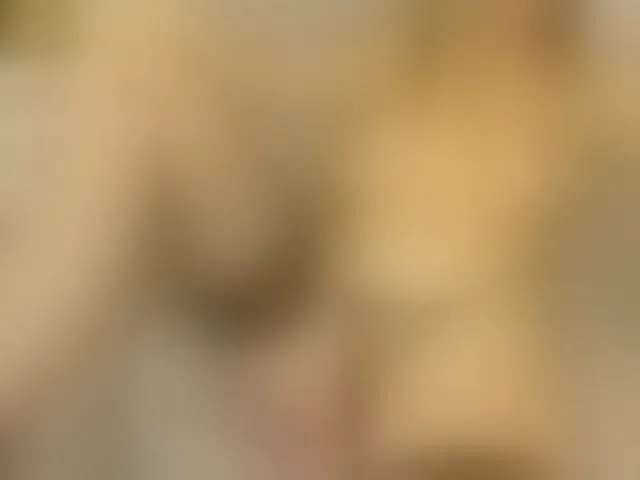 Live sex webcam photo for lauramarti #290332791