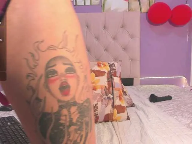 Live sex webcam photo for laurem-paulette #277369554