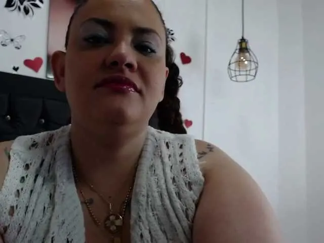 Live sex webcam photo for Lauren-b #272788960