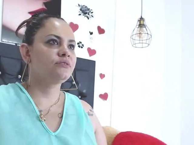 Live sex webcam photo for Lauren-b #272879456