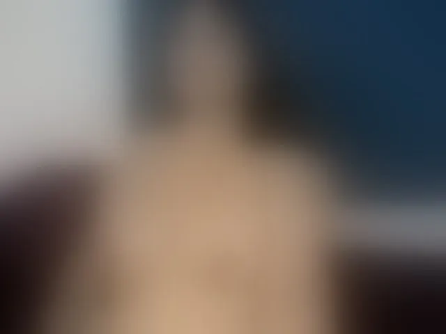 Live sex webcam photo for laurenchubby #277117546