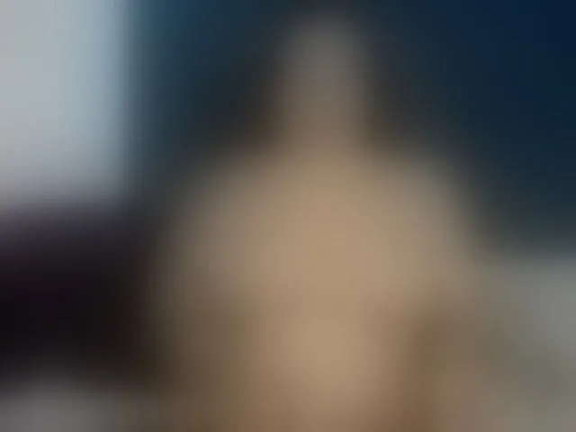 Live sex webcam photo for laurenchubby #277310603