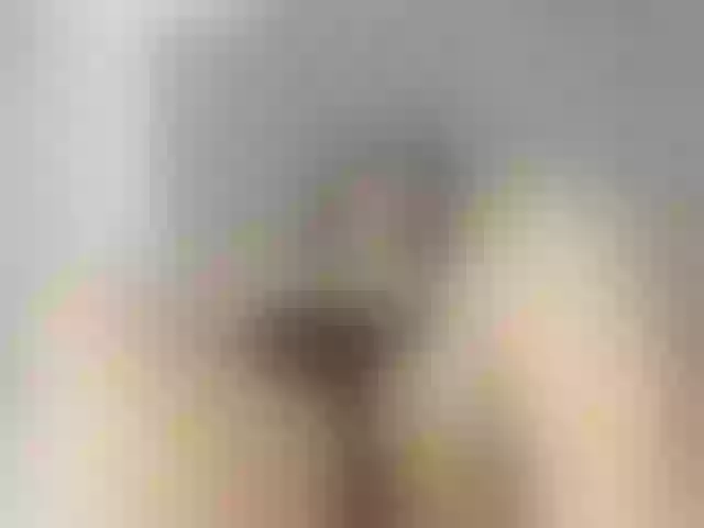 Live sex webcam photo for laurenchubby #277696795