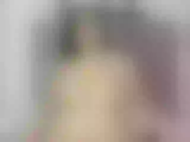 Live sex webcam photo for laurenchubby #278146509