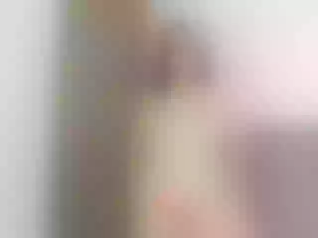 Live sex webcam photo for laurenchubby #289893955