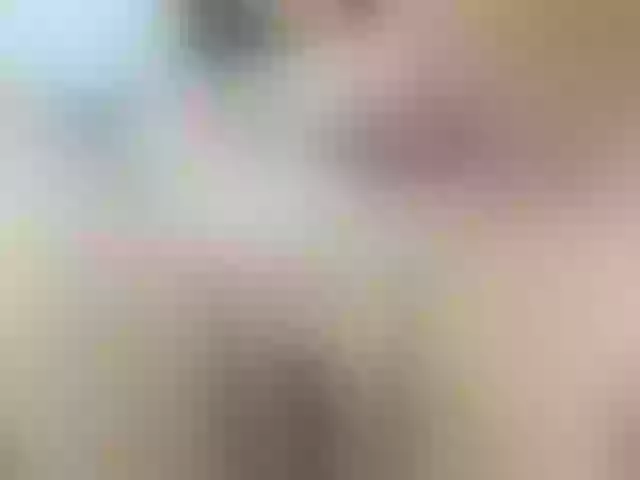 Live sex webcam photo for laurenchubby #289955983