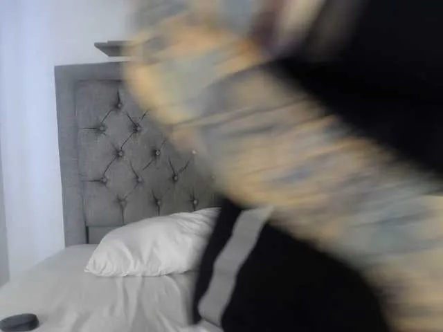 Live sex webcam photo for laurenchubby #290930046