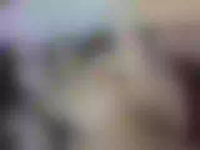 Live sex webcam photo for laurenchubby #291473408