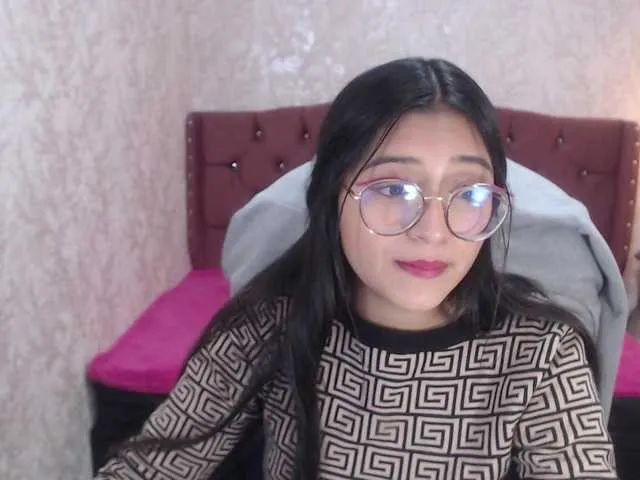 Live sex webcam photo for laurenelove #291226955