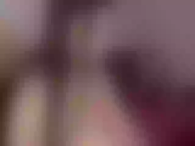 Live sex webcam photo for laurenelove #291573222