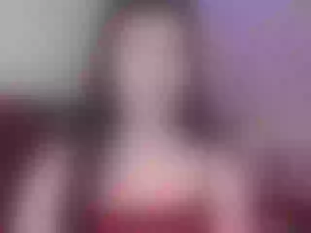 Live sex webcam photo for laurenelove #291697451