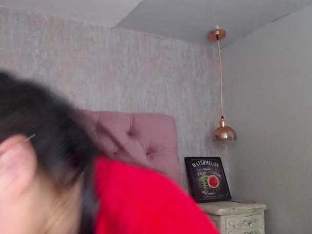 Live sex webcam photo for laurenelove #291770780
