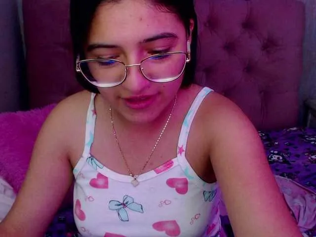 Live sex webcam photo for laurenelove #291828719