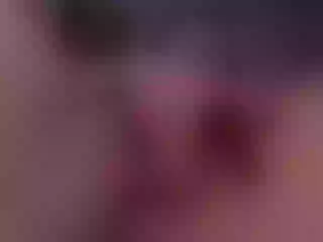 Live sex webcam photo for laurenelove #291879121