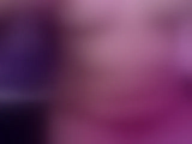 Live sex webcam photo for laurenelove #291912444