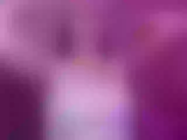 Live sex webcam photo for laurenelove #291985698