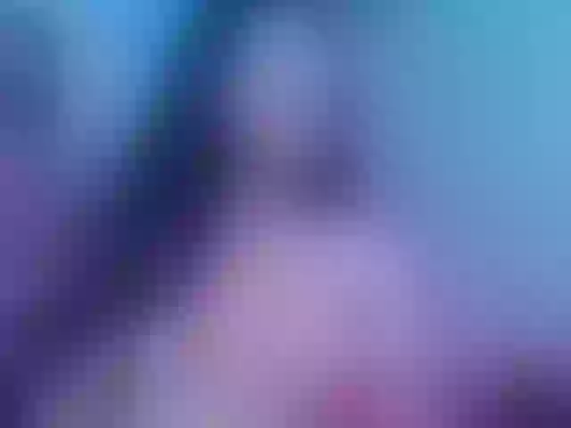Live sex webcam photo for laurenelove #292142578
