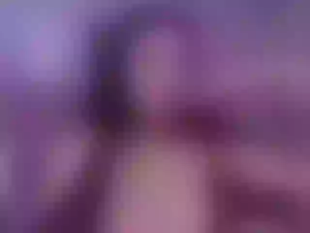 Live sex webcam photo for laurenelove #292261448