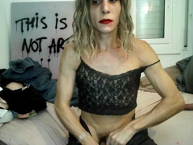 Live sex webcam photo for lawendy #290248403