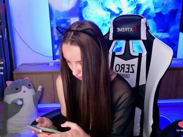 Live sex webcam photo for laxyflaxy #291575269