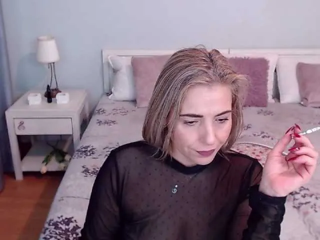 Live sex webcam photo for layla2022 #272277758