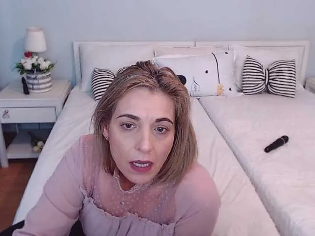 Live sex webcam photo for layla2022 #272594018