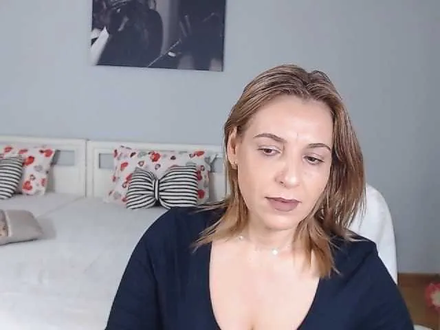 Live sex webcam photo for layla2022 #276324347