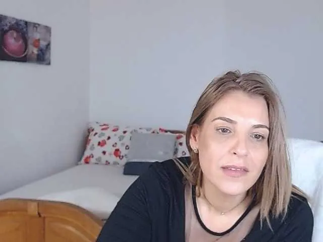 Live sex webcam photo for layla2022 #276921186