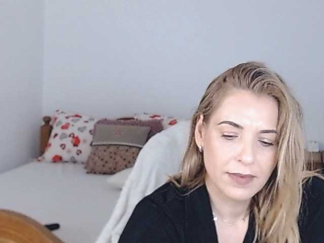 Live sex webcam photo for layla2022 #277872675