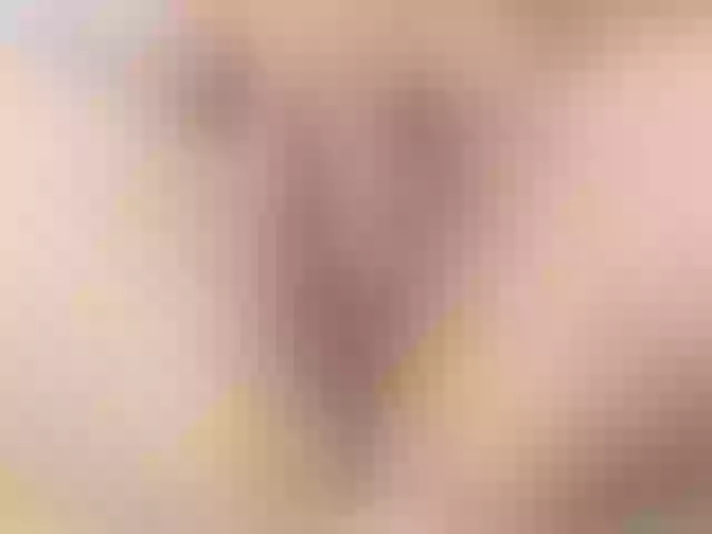 Live sex webcam photo for leahbella21 #275446784