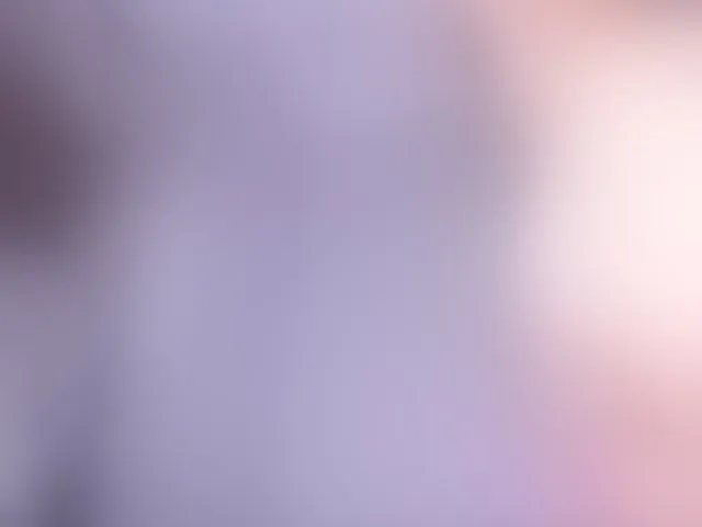Live sex webcam photo for leehaeun7 #293243014