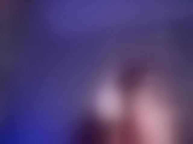 Live sex webcam photo for leehaeun7 #293527084