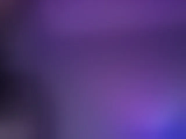 Live sex webcam photo for leehaeun7 #293689579