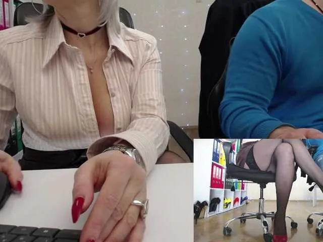 Live sex webcam photo for legsoffice #277185692
