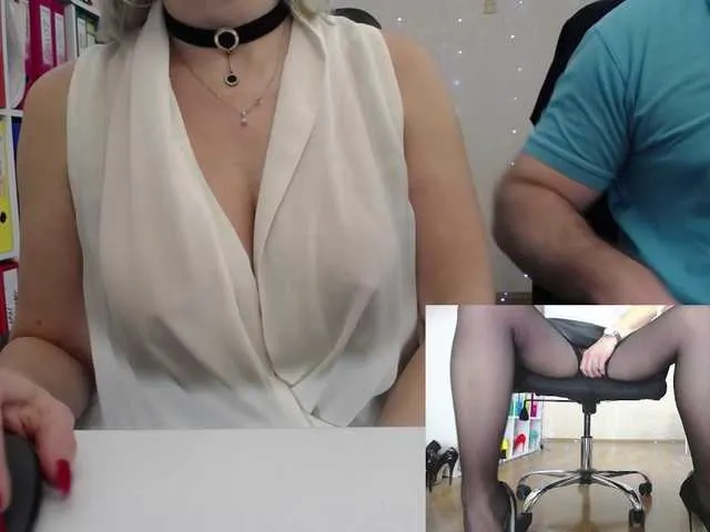 Live sex webcam photo for legsoffice #277317096