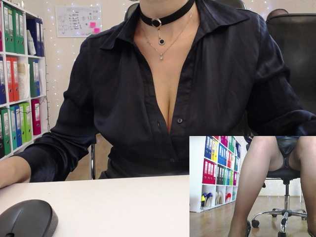 Live sex webcam photo for legsoffice #277842449