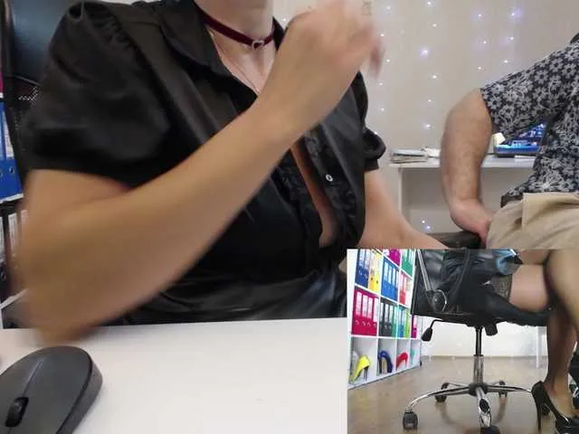 Live sex webcam photo for legsoffice #278121088