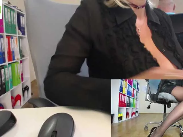 Live sex webcam photo for legsoffice #291131749