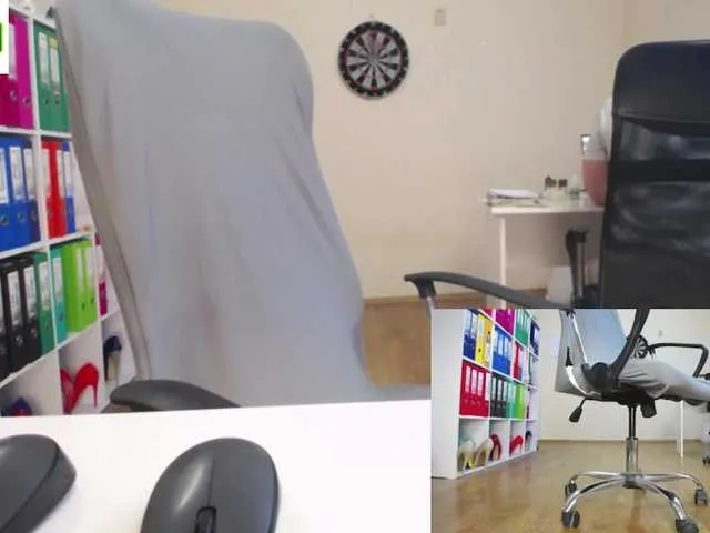 Live sex webcam photo for legsoffice #291231883