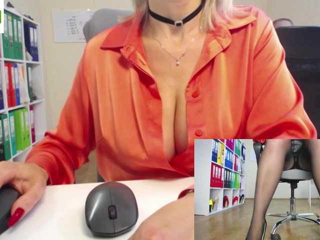 Live sex webcam photo for legsoffice #291300230