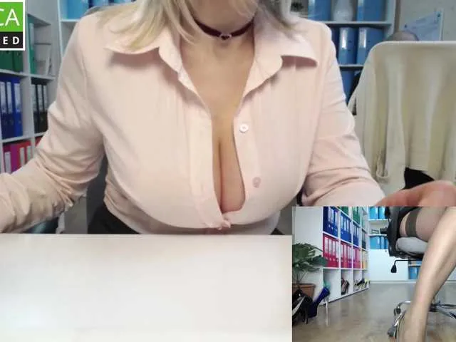 Live sex webcam photo for legsoffice #292794083